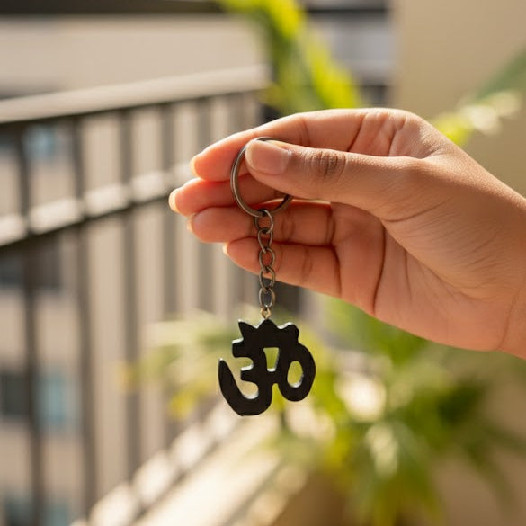 KARUNGALI WOOD OM KEYCHAIN