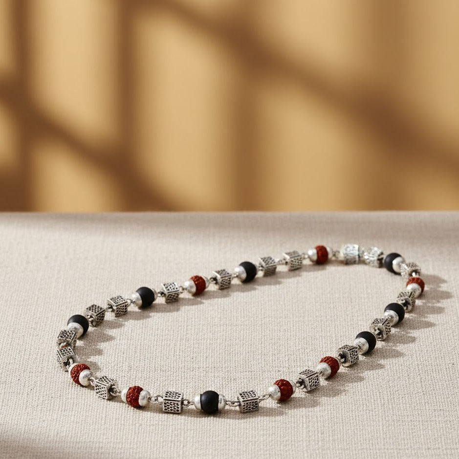 5 Mukhi Rudraksha Karungali Mala