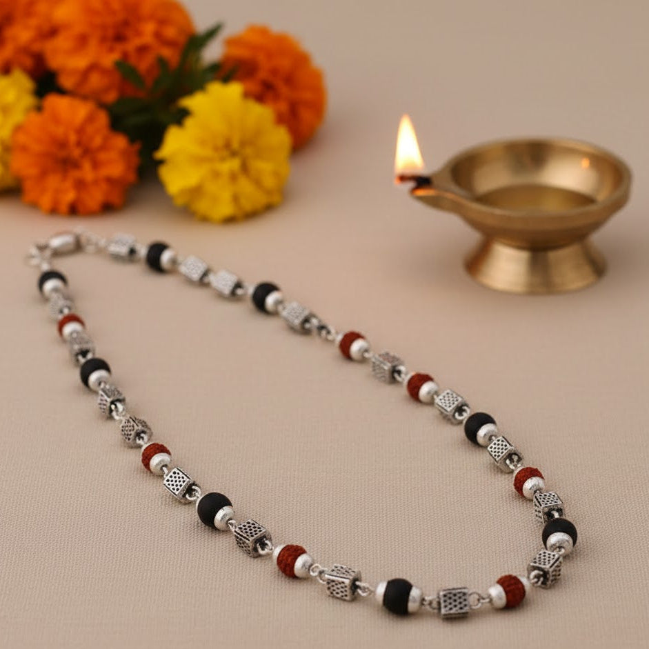 5 Mukhi Rudraksha Karungali Mala