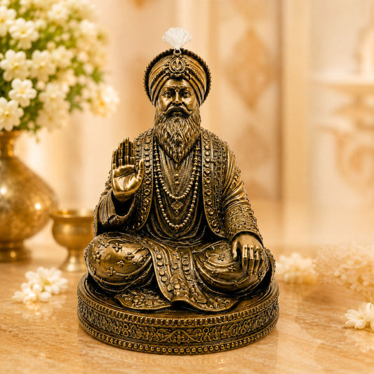 Guru Nanak Dev Ji Idol