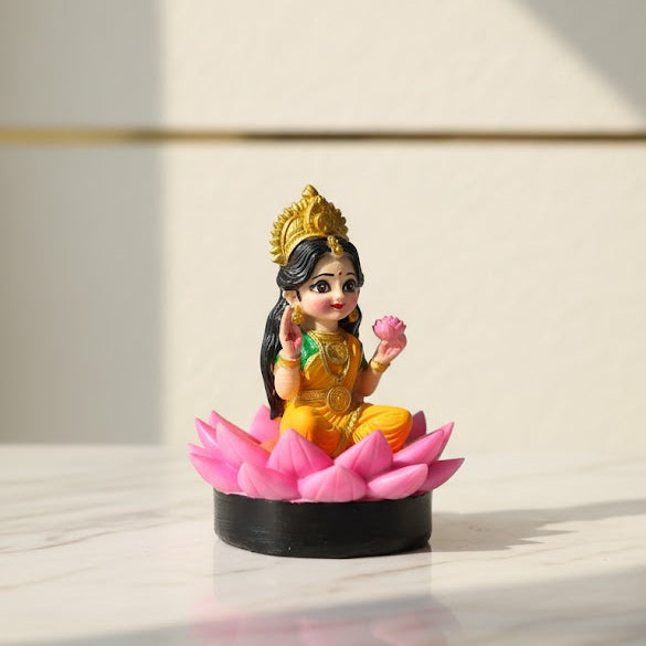 Bal Lakshmi Idol