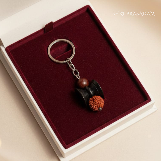 KARUNGALI WOOD DAMRU KEYCHAIN
