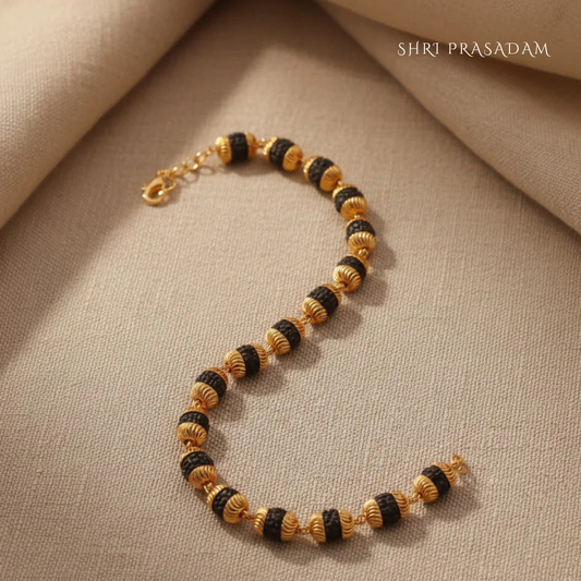Gold Cap Karungali Bracelet
