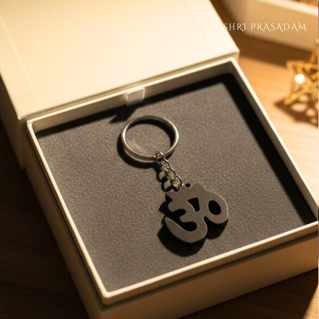 KARUNGALI WOOD OM KEYCHAIN