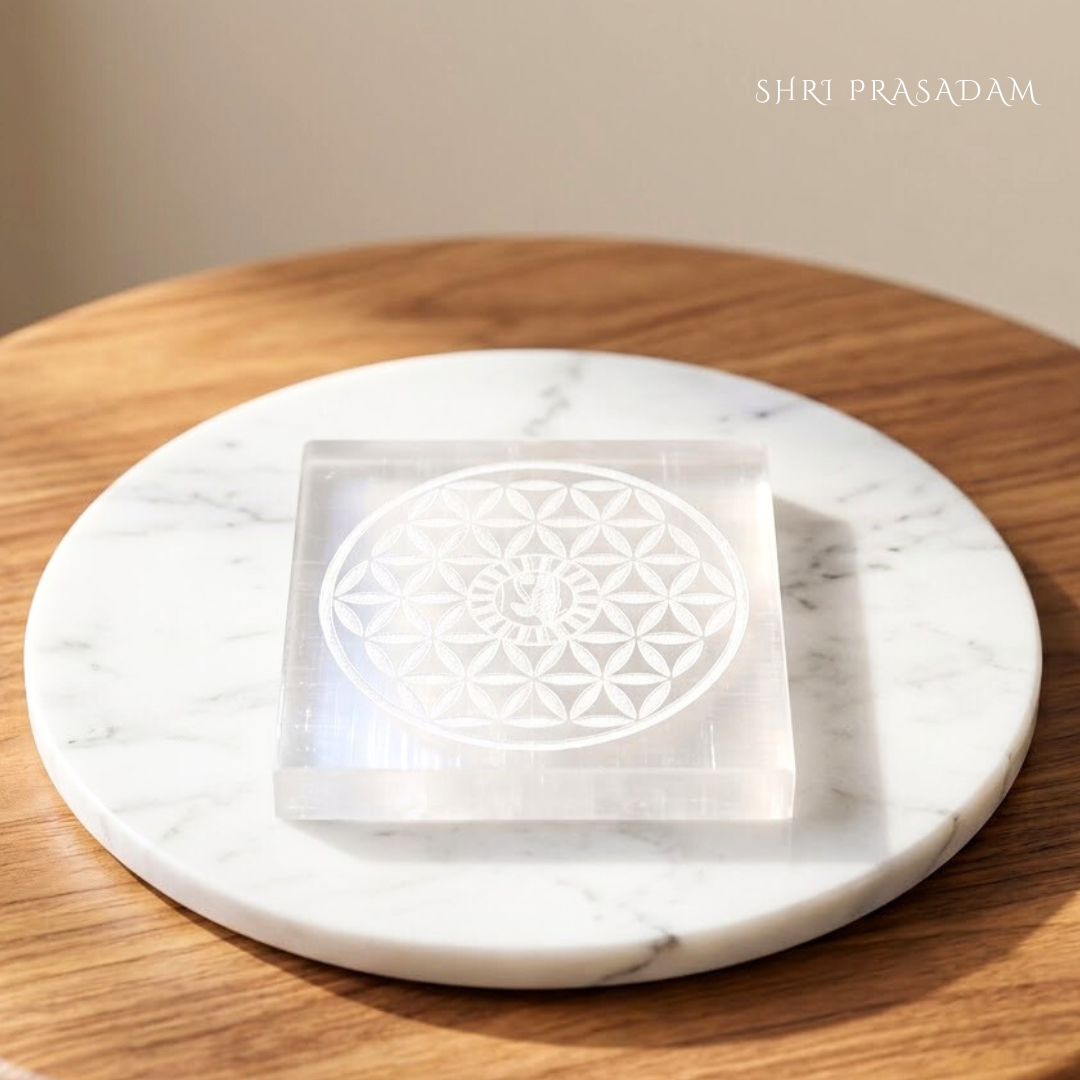 Selenite Charging Plate with Eye of Horus